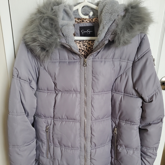 New Jessica Simpson Ladies Medium Silver Grey Winter Coat - Picture 1 of 6
